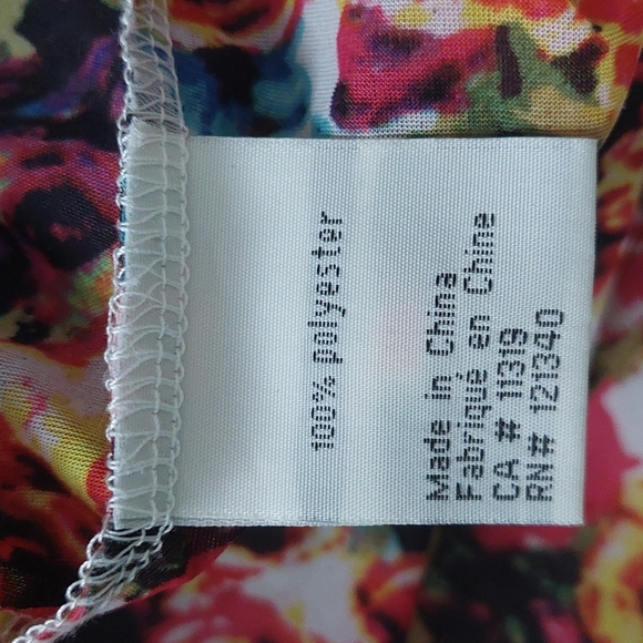 Dynamite Floral Tank Blouse - Picture 3 of 3